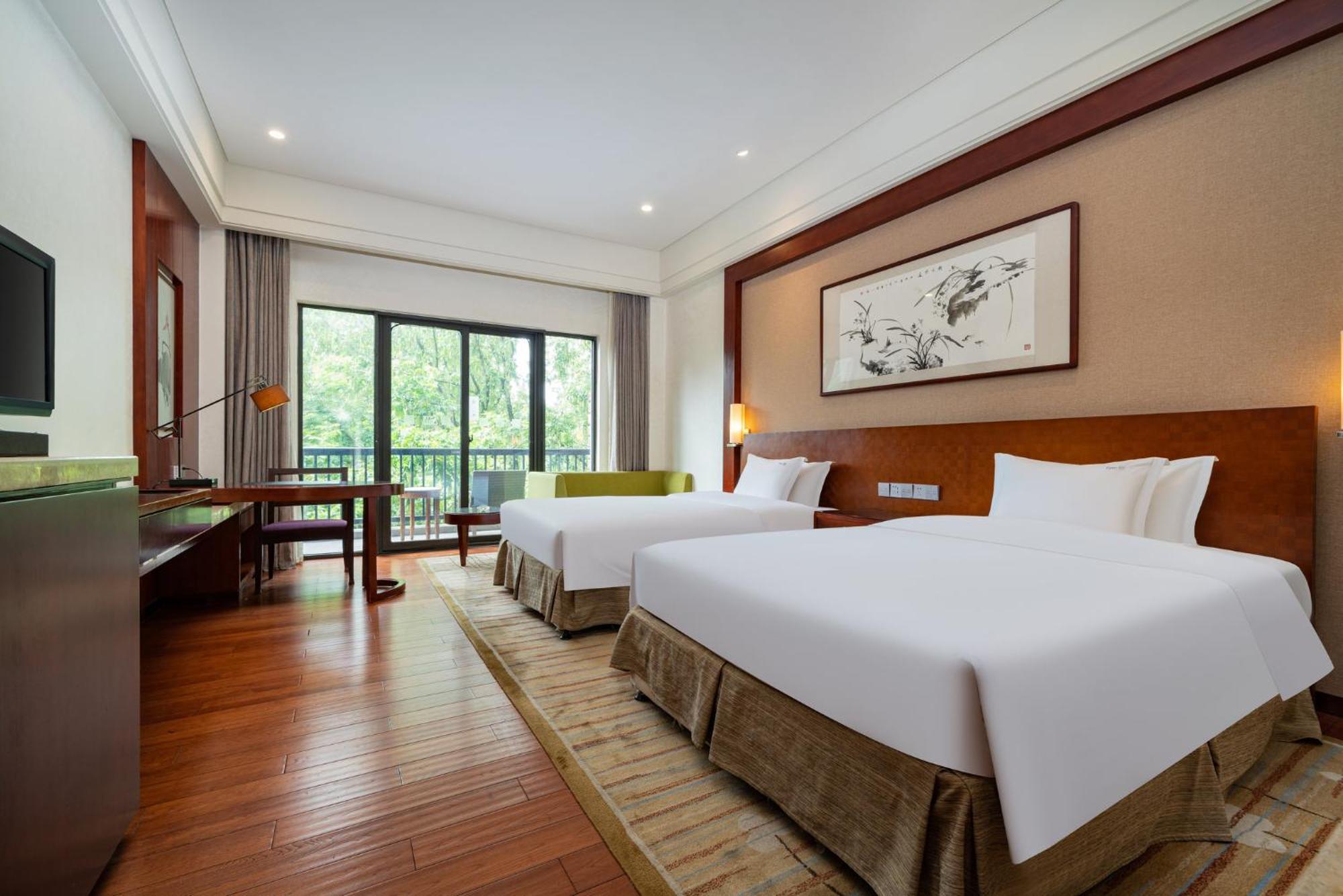 Holiday Inn Resort Chaohu Hot Spring By Ihg Hefei Exterior foto