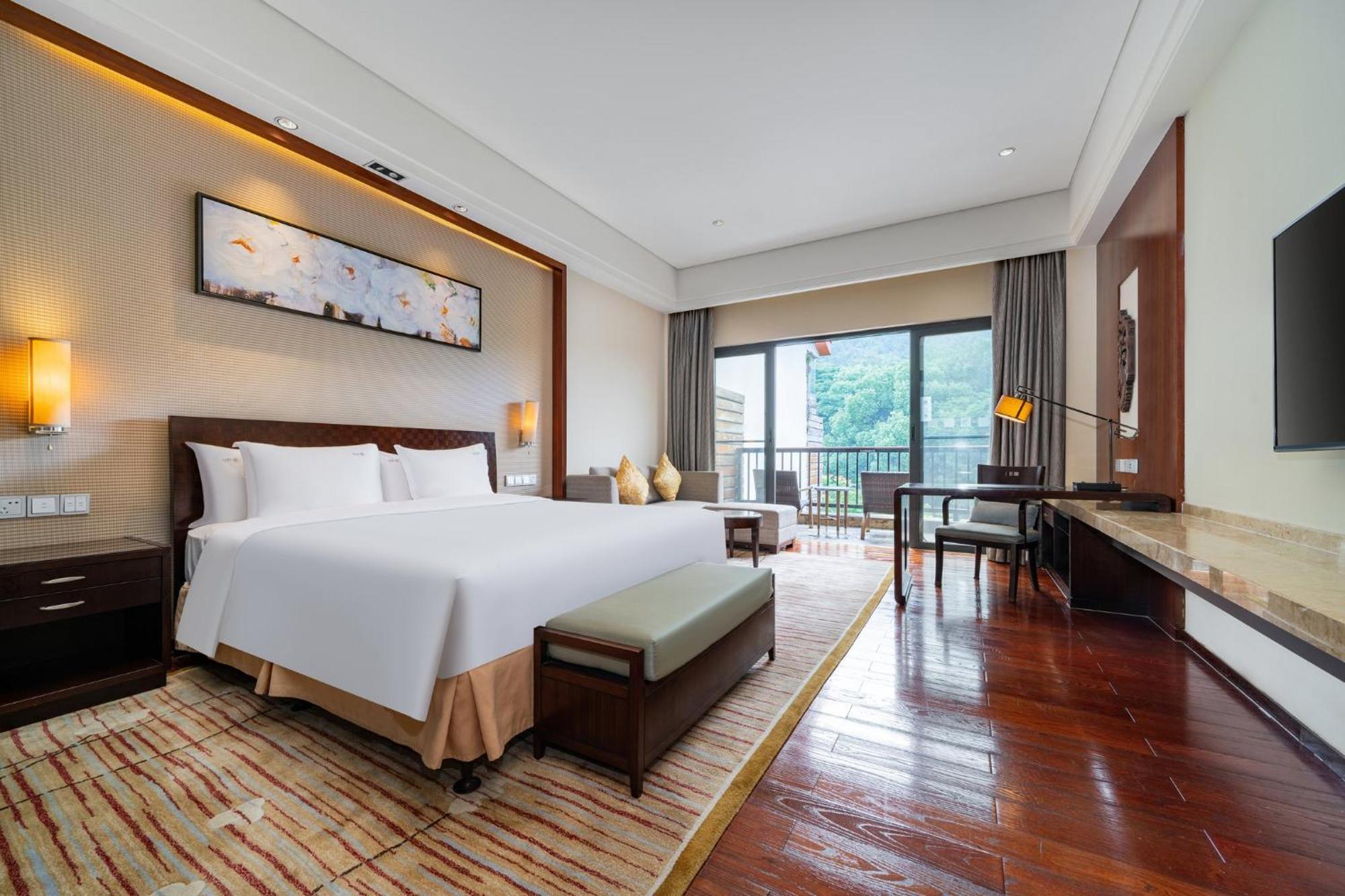Holiday Inn Resort Chaohu Hot Spring By Ihg Hefei Exterior foto